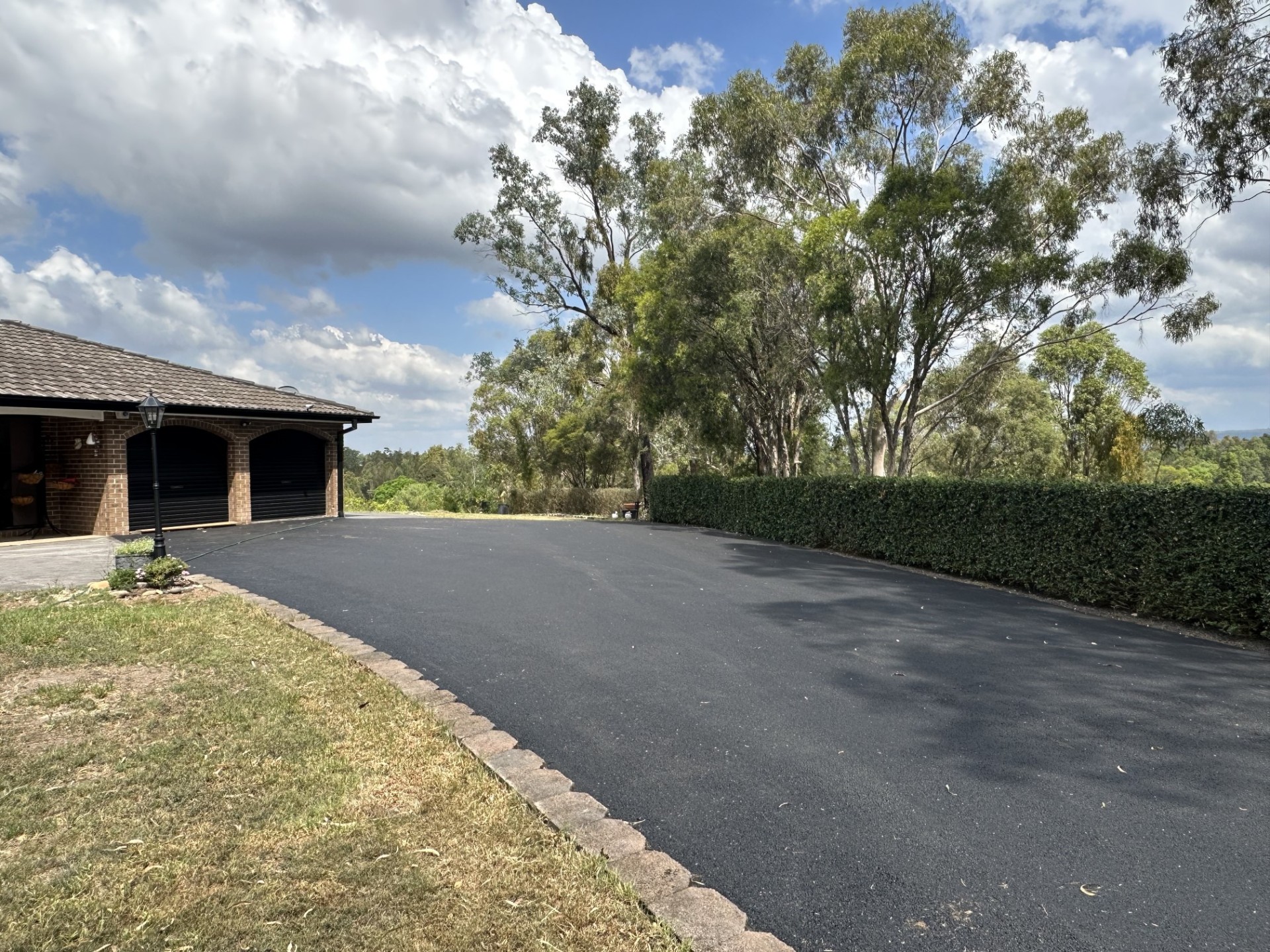 Asphalt driveway – Cranebrook NSW