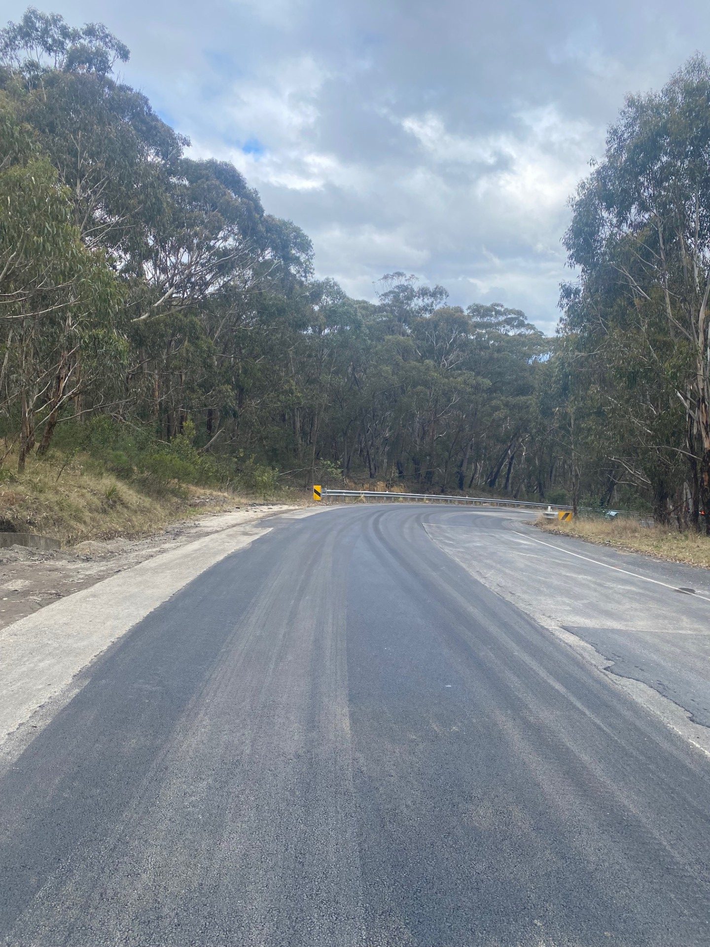 Asphalt mill and fill, job location - The Gap, Lithgow NSW