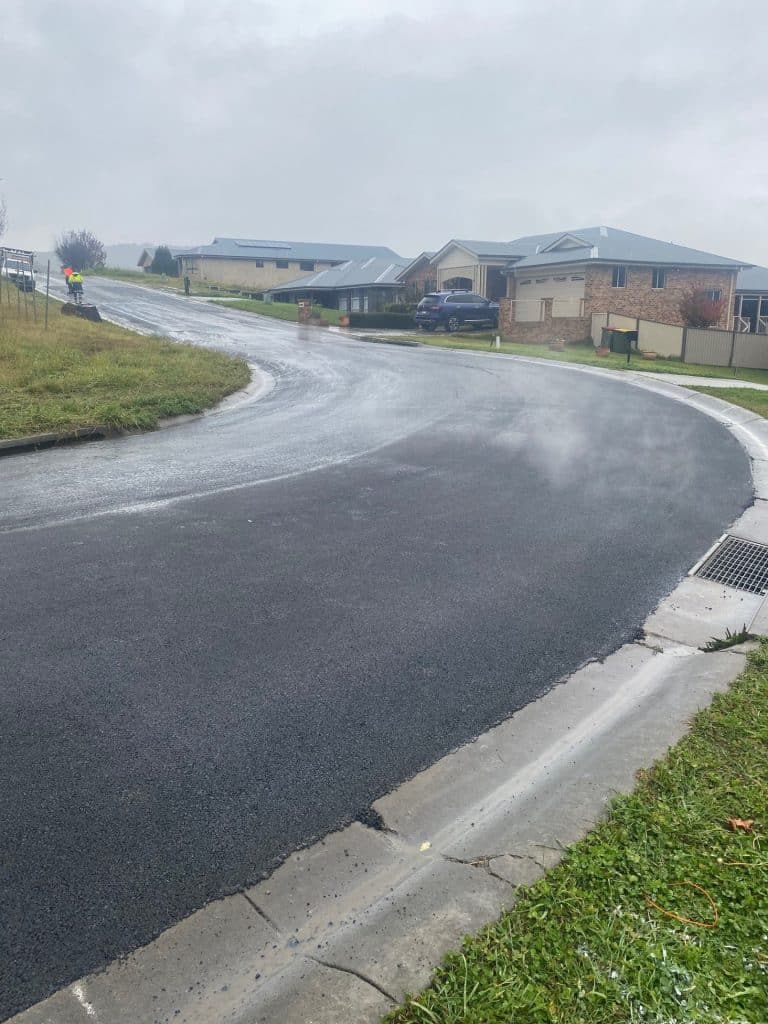 Morts Estate asphalt placement job location – Lithgow NSW