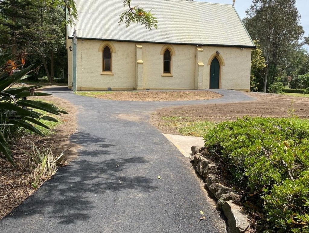 Asphalt footpath 1 – Theresa Park NSW