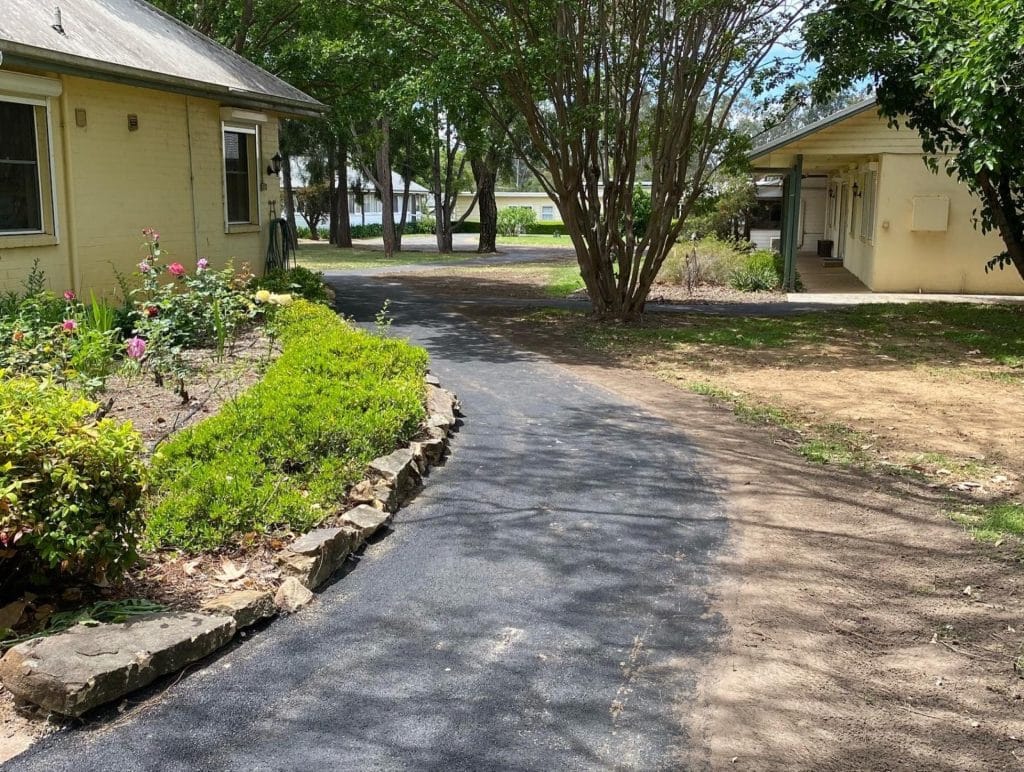 Asphalt footpath 4 – Theresa Park NSW