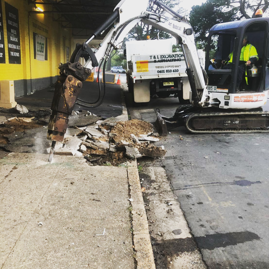 Demolition of concrete footpath - Blue Mountains City Council NSW